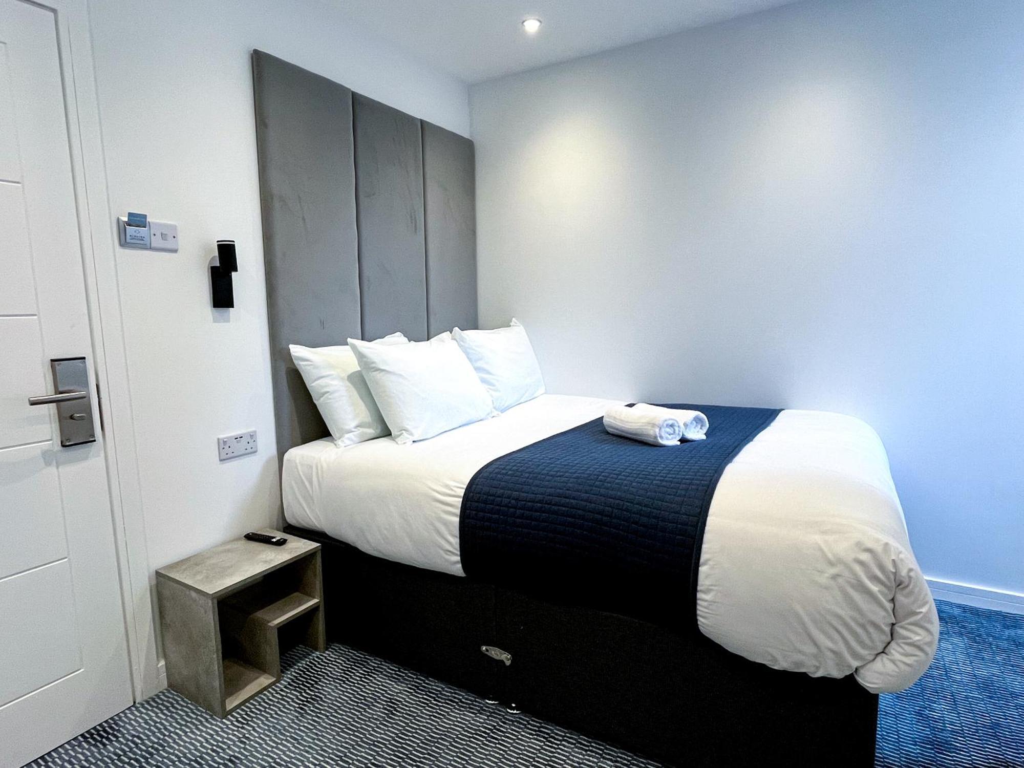 Atis The Park Inn Dover Exterior foto