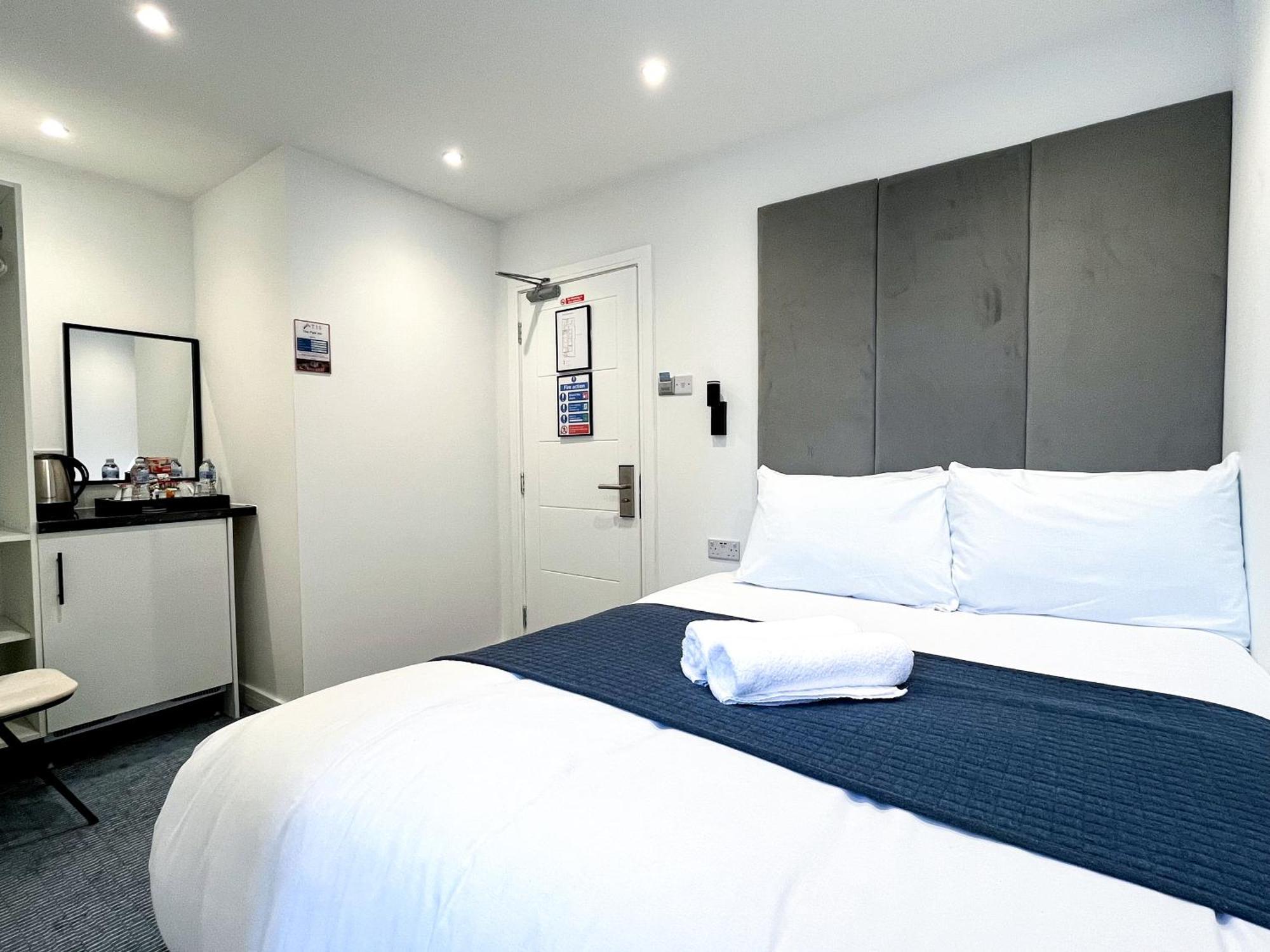 Atis The Park Inn Dover Exterior foto